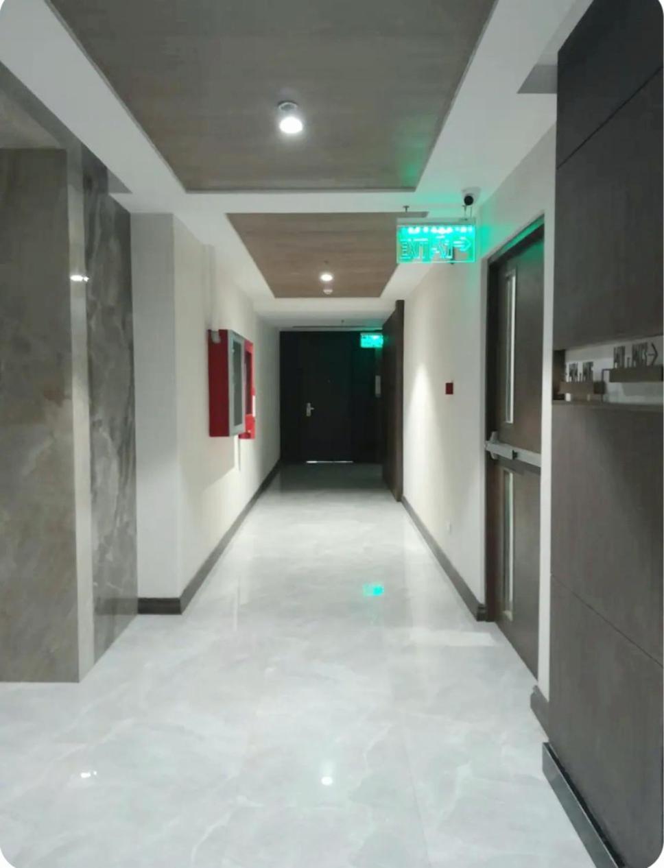 One Euphoria Prime Suite Hotel Angeles Exterior photo