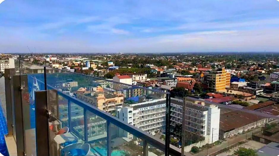 One Euphoria Prime Suite Hotel Angeles Exterior photo